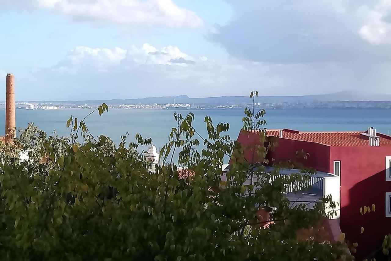 Alfama Chateau - Vue Exceptionelle - Charme - Calme Lisabona Exterior foto